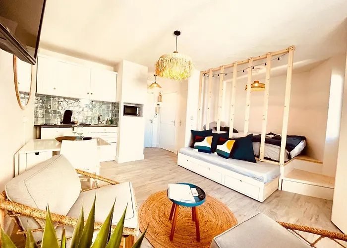 Mer-veilleux Repos **** شقة *